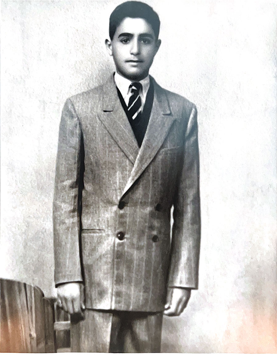 حمد عبدالعزيز الصقر